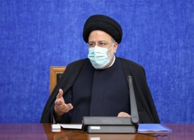 رئیسی: حقوق و عیدی کارکنان و بازنشستگان را سریعا پرداخت کنید